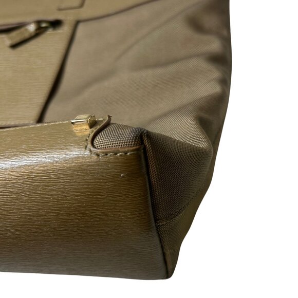 Gucci Women’s Olive Green Canvas Tote Bag - Picture 7 of 10